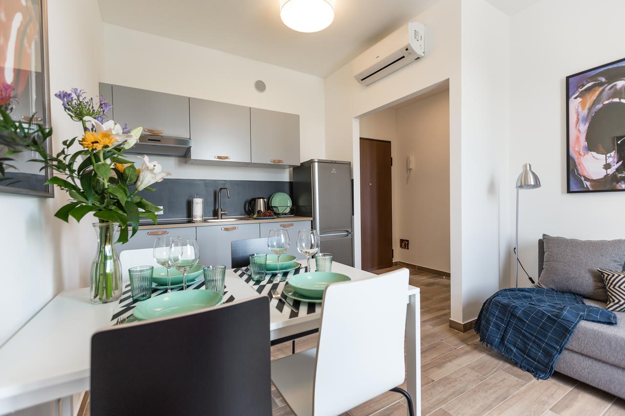 Certosa Colorful Mini Flats Apartment Milan Exterior photo