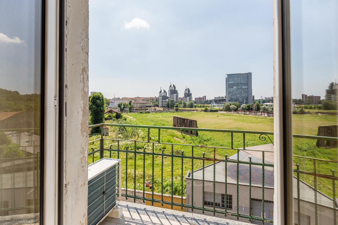Certosa Colorful Mini Flats Apartment Milan Exterior photo